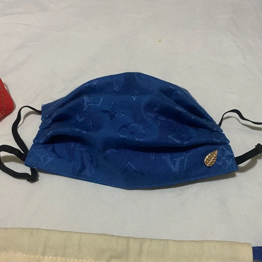Louis Vuitton DENIM FACE MASK
